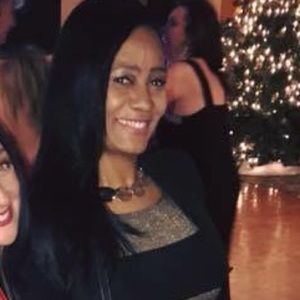 Meet your Posher, Adrienne